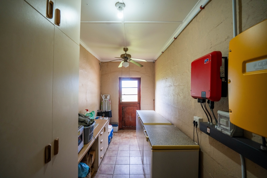 5 Bedroom Property for Sale in Grahamstown Rural Eastern Cape